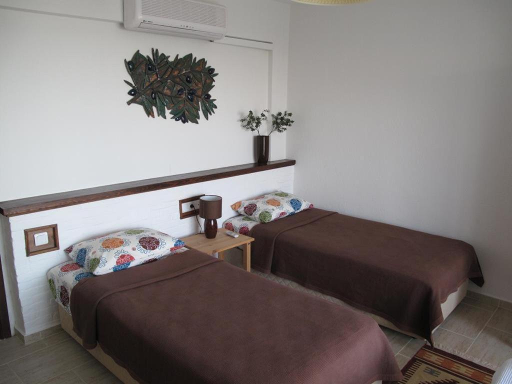 Nergis Hotel Karaburun  Exterior photo