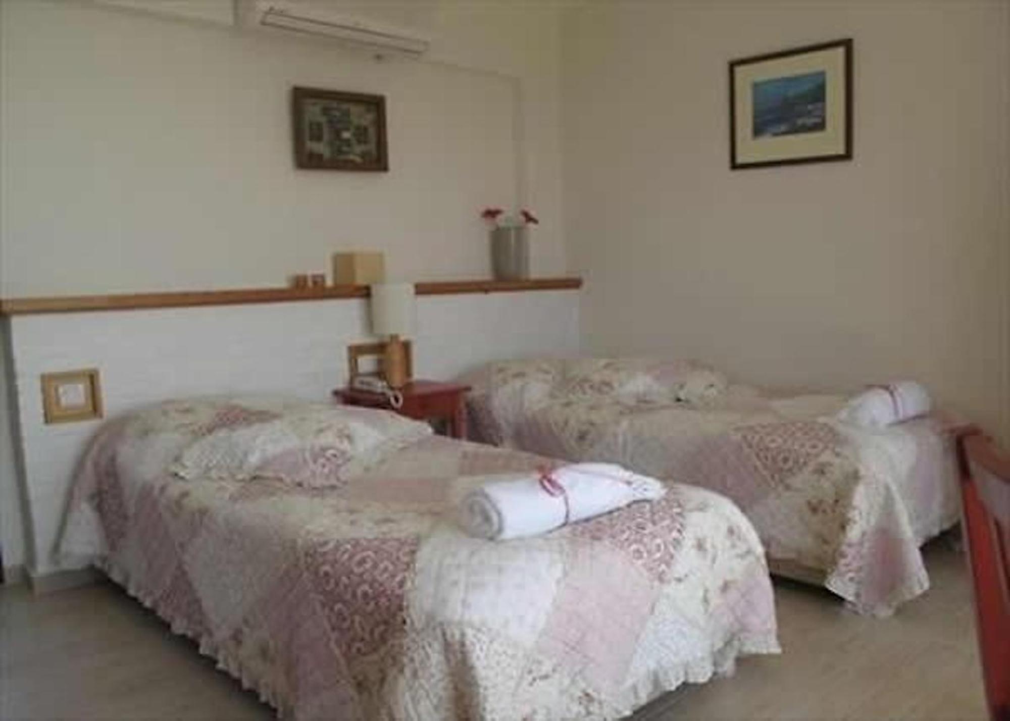 Nergis Hotel Karaburun  Exterior photo