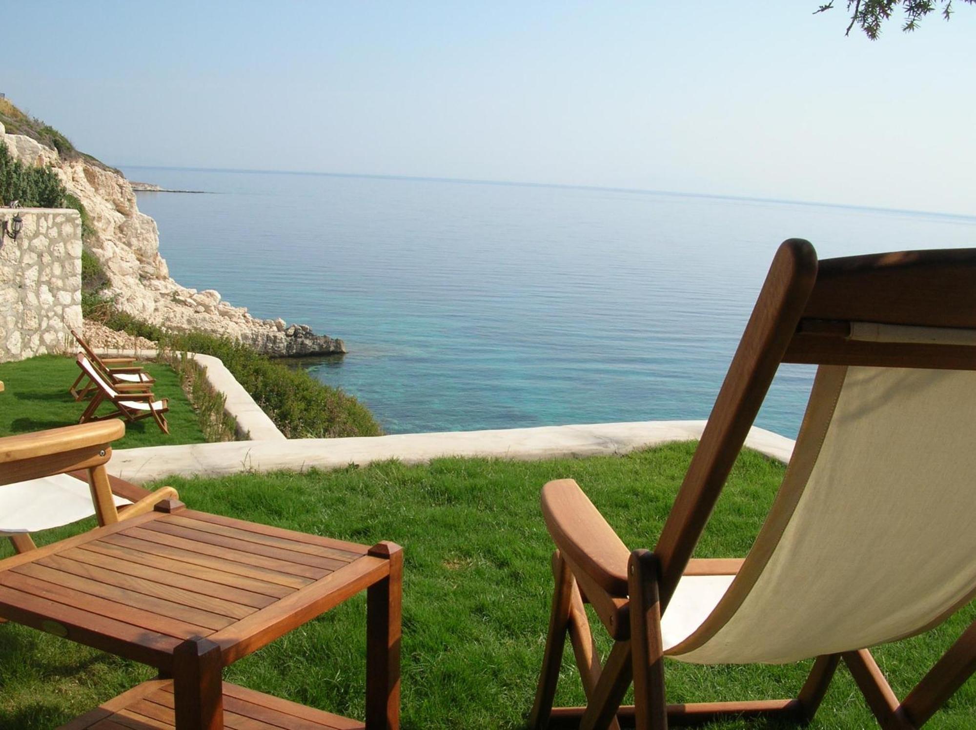 Nergis Hotel Karaburun  Exterior photo