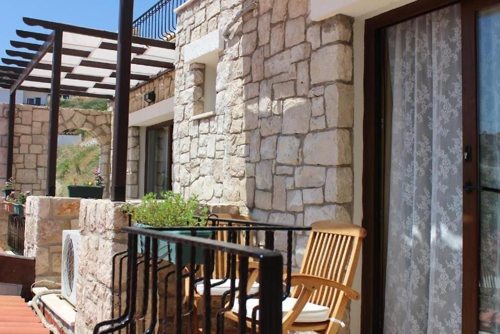 Nergis Hotel Karaburun  Exterior photo
